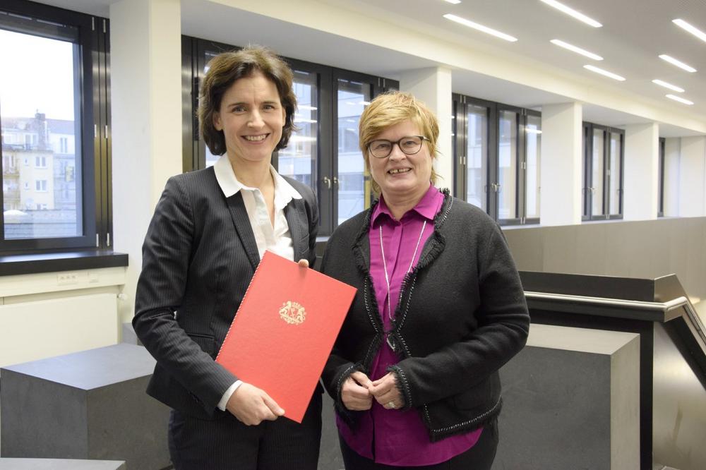 Dr. Kirsten Sander neue Professorin für Erziehungswissenschaften