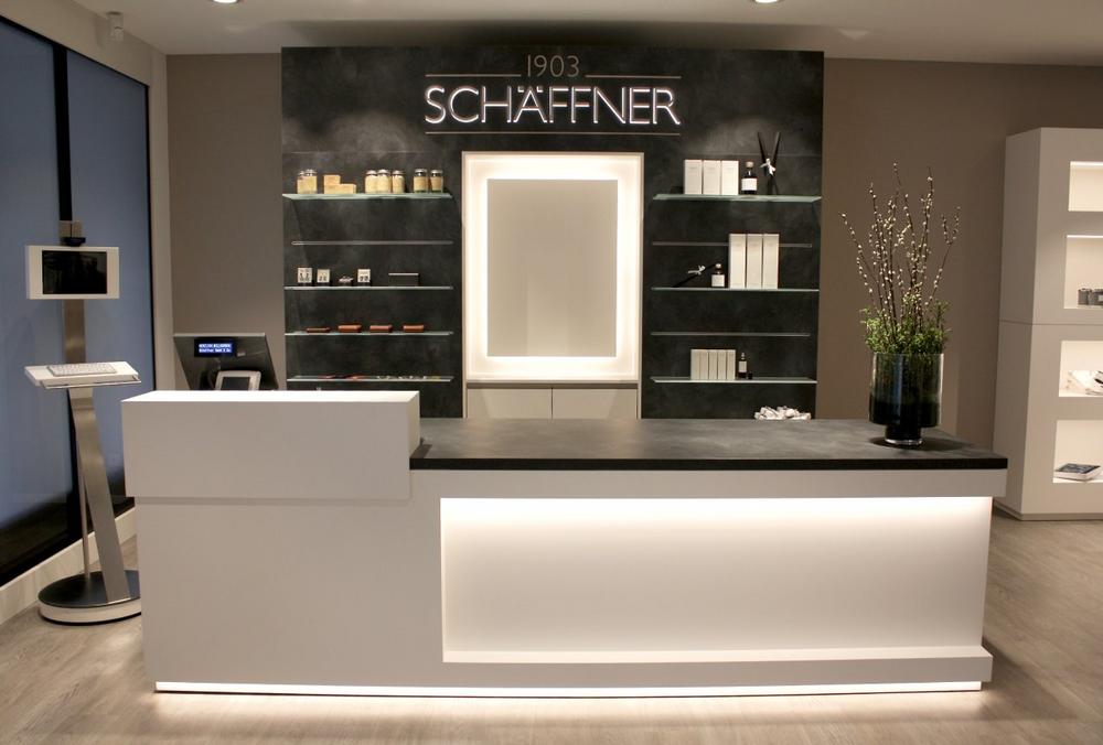 Schöner, moderner, unverkennbar: Schäffner 1903 / Der Herrenausstatter jetzt mit Radiopark Background Music