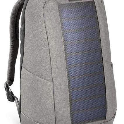 Solarrucksäcke erobern die Natur