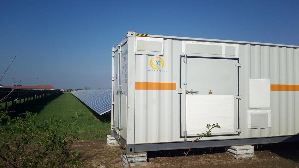 Erste Zertifizierung der elektrischen Eigenschaften einer Batteriespeicheranlage