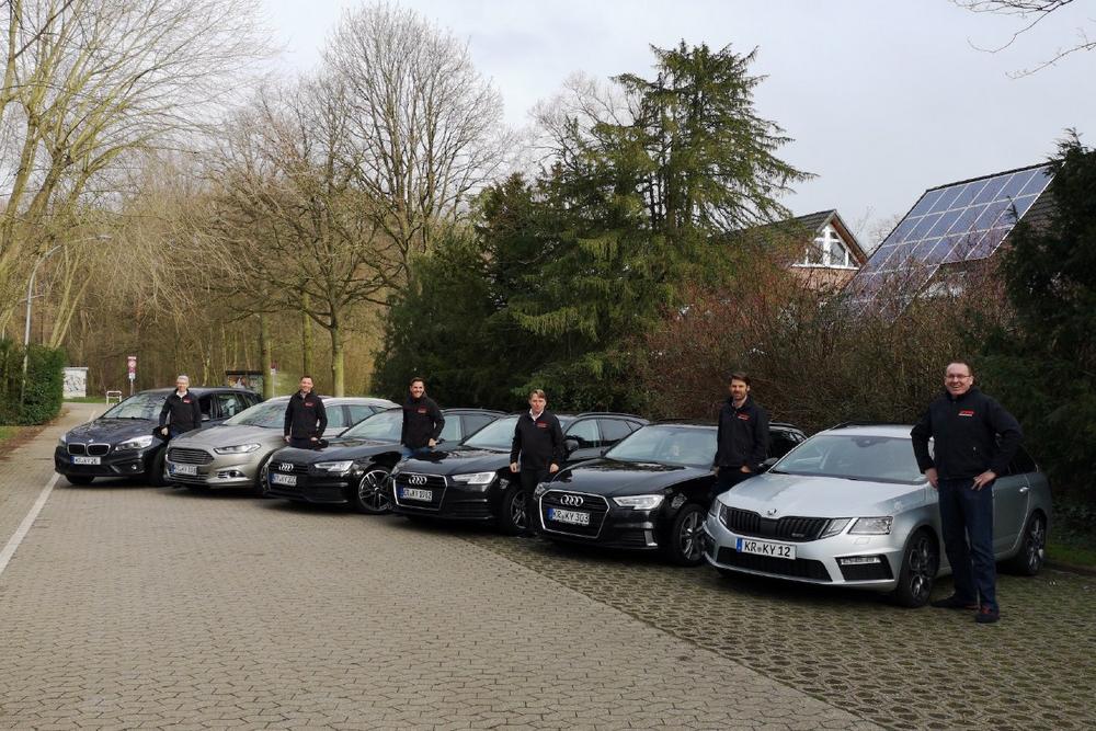 KYB gibt Gas: Gebietsverkaufsleiter besuchen mehr als 350 Werkstätten in NRW