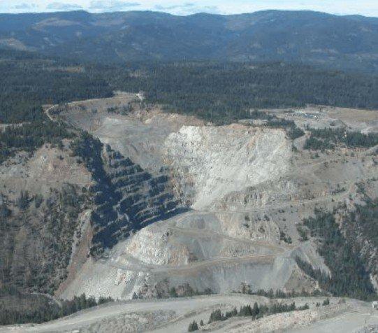 Maple Gold identifiziert sechs Zonen und Copper Mountain legt technische Berichte vor