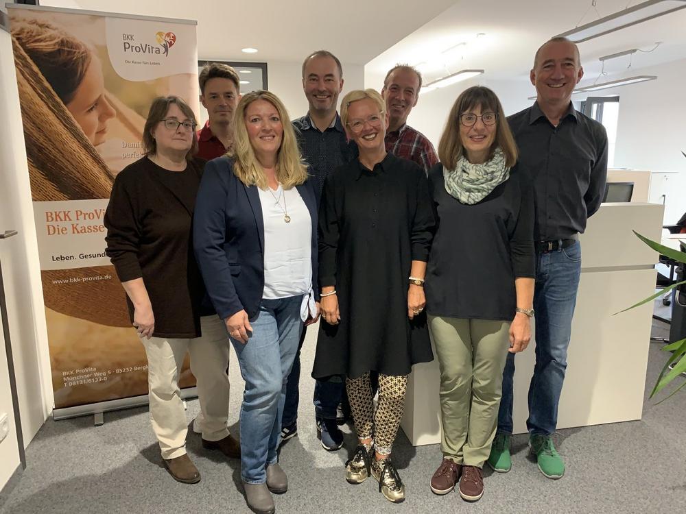Tag der offenen Tür im neuen Service-Center Augsburg und Vortrag „Gesunde Ernährung im Sport“