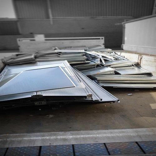 Der Metall- und Elektroschrott wird von der Schrottabholung Viersen abgeholt