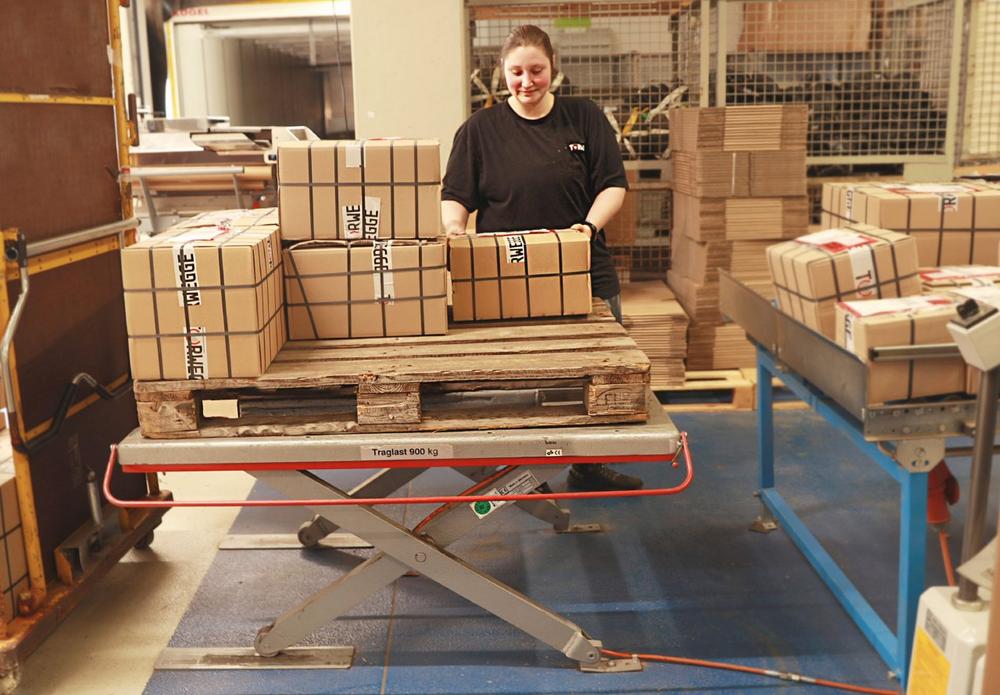 Tag der Rückengesundheit: TORWEGGE rät zu ergonomischen Arbeitsplätzen