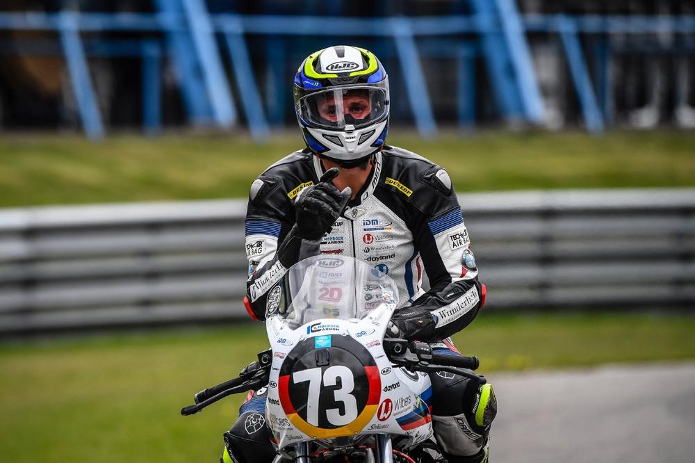 Wunderlich MOTORSPORT: Höfer siegt und baut Tabellenführung aus