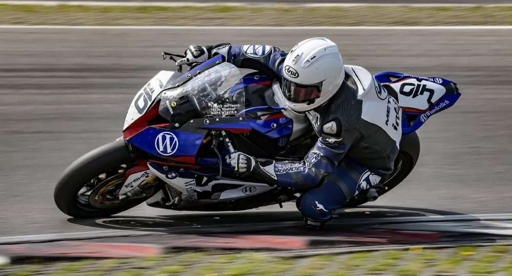 Wunderlich MOTORSPORT startet am 6. April 2019 beim ersten Langstreckenrennen des Reinoldus Cups
