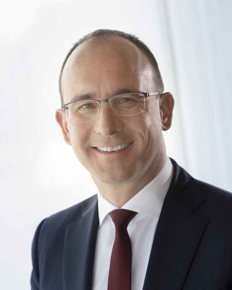 Dr. Rainer Polster rückt in den OLB-Vorstand