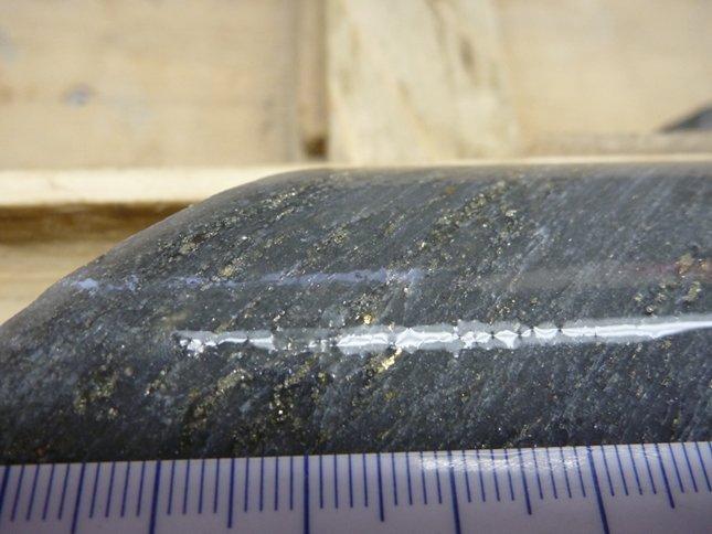 Treasury Metals meldet Goldintervall von 6,3 g/t über 19,5 Meter