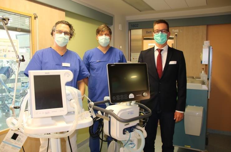 Verstärkt im Kampf gegen Corona – Zusätzliche Beatmungsgeräte und Schutzausrüstung für Lungenklinik Gauting