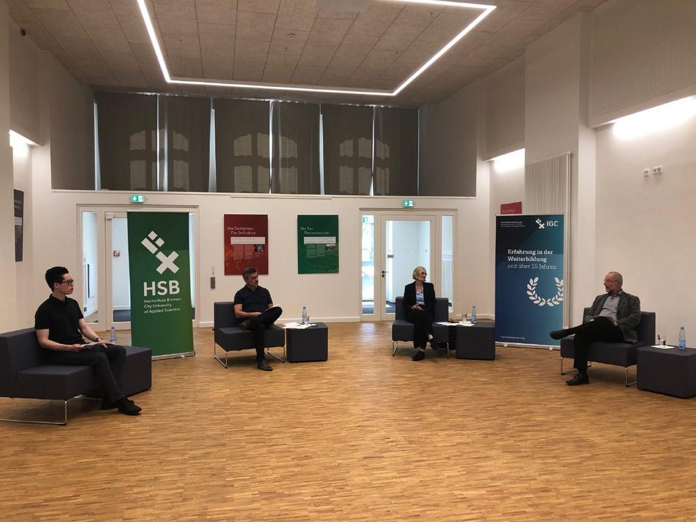 Virtueller Experten-Talk der HSB Professional School über Corona-App mit über 100 Anmeldungen sehr erfolgreich
