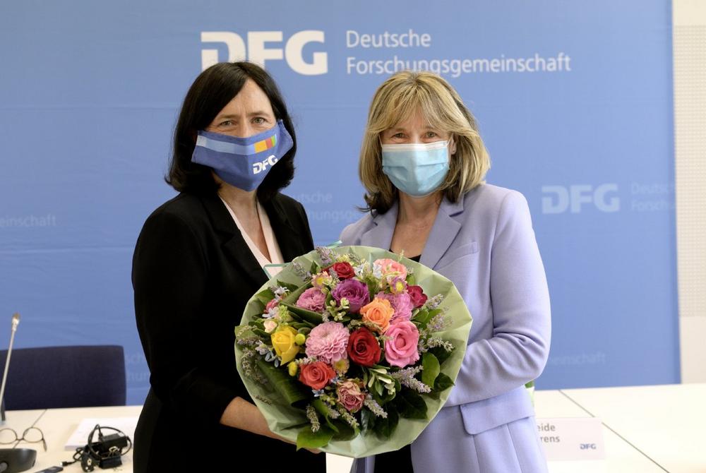 Virtuelle Jahresversammlung 2020: DFG unterstreicht Bedeutung der Forschung an Hochschulen
