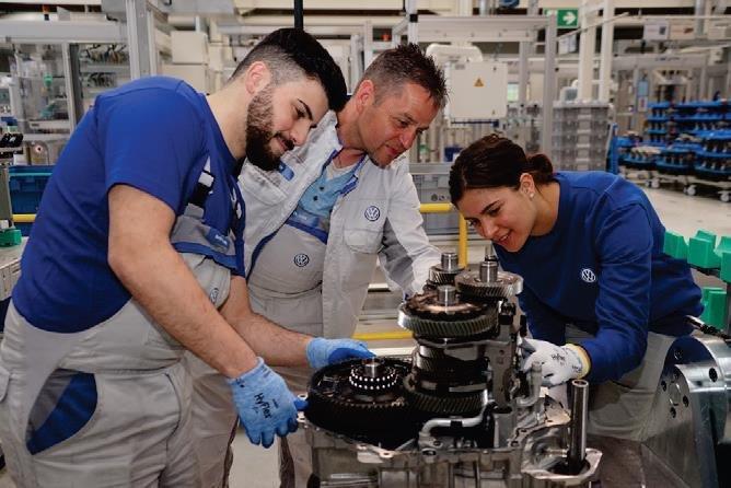 Nach der Schule schon was vor? Bewerbungszeitraum für eine Ausbildung oder ein duales Studium beginnt ab dem 1. August