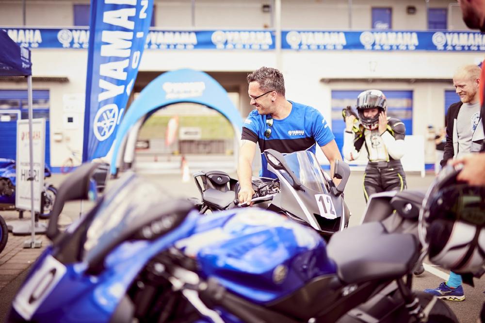 Yamaha Track Days in Oschersleben begeistern Racer