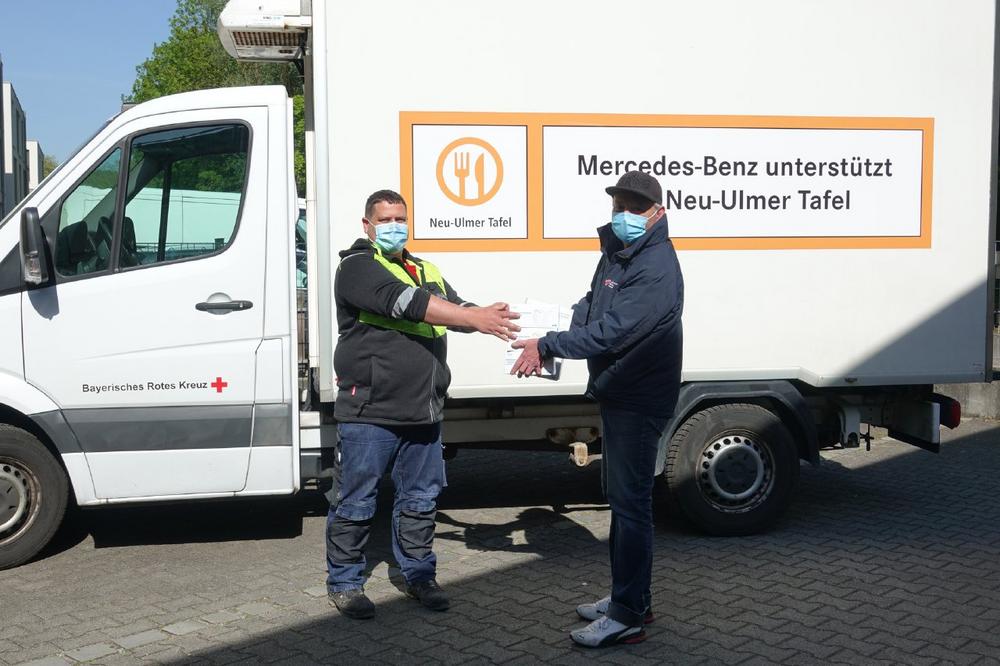 Dachdecker-Innung schützt Mitarbeiter*Innen vor Corona-Infektion und spendet für die Tafel Neu-Ulm