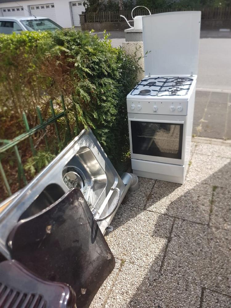 Schrottabholung und Fachgerechte Autoverschrottung in Münster