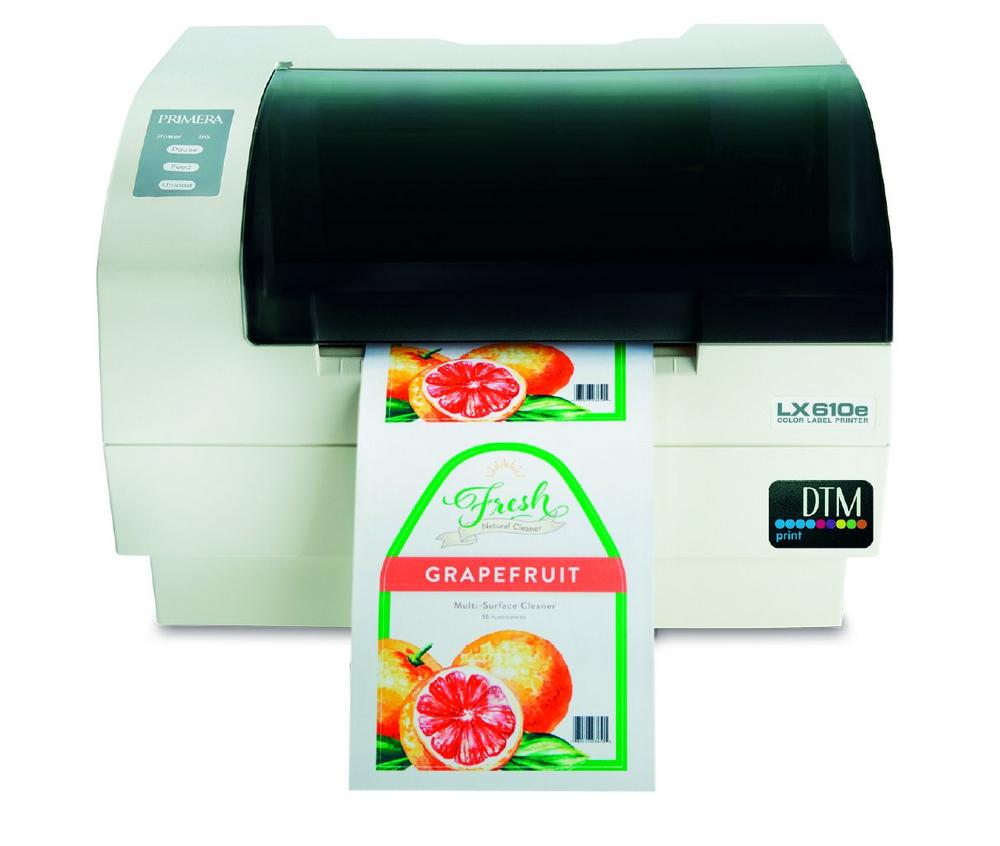 LX610e – der weltweit erste Desktop-Farbetikettendrucker mit integriertem x/y-Schneidplotter