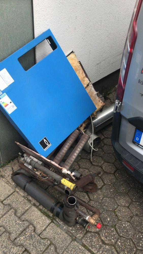 Zeitgemäße Schrottentsorgung in Wuppertal beim mobilen Klüngelskerl Entsorgen