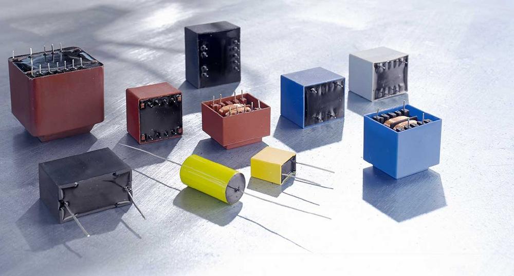 Ultraschnell, ultrapräzise: RAMPF optimiert Elektronikfertigung
