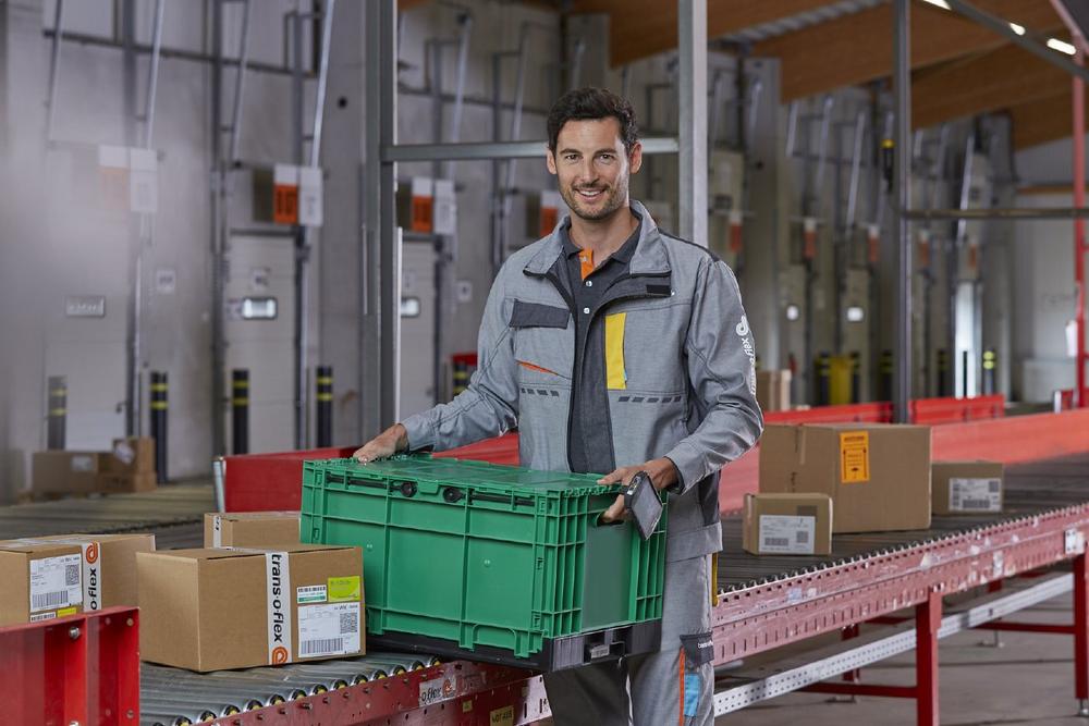 expert und trans-o-flex entwickeln neue Mehrweglösung für den Versand