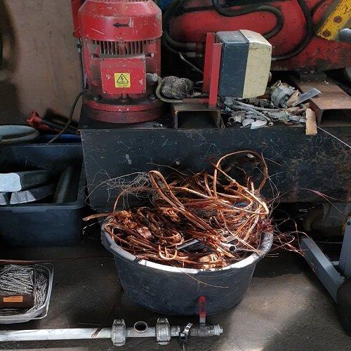 Schrotthändler Neuss- Wir kaufen Ihren Schrott und Ihr Altmetall unkomplizierter Anruf genügt