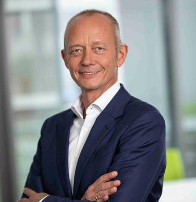 Team von Hauertmann IT-Consulting verstärkt adesso