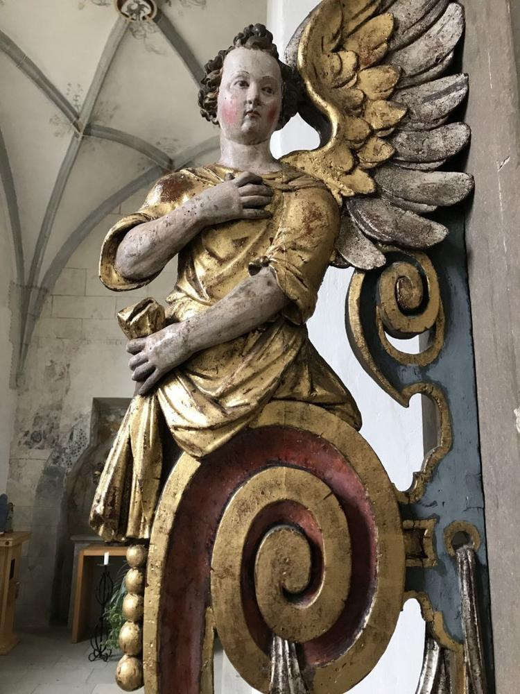 Engel und Putten in der Klosterkirche: ein Adventsgruß aus Kloster Heiligkreuztal
