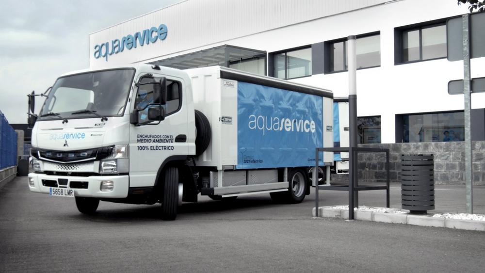 Hola FUSO eCanter! Daimler Trucks‘ battery-electric urban delivery truck debuts in Spain