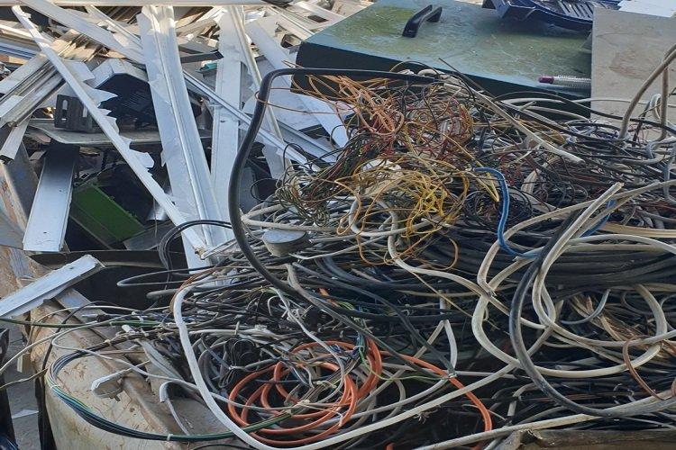 Der Schrottankauf Wuppertal und Ruhrgebiet Wir holen Schrott ab und zahlen zu Attraktive Preise