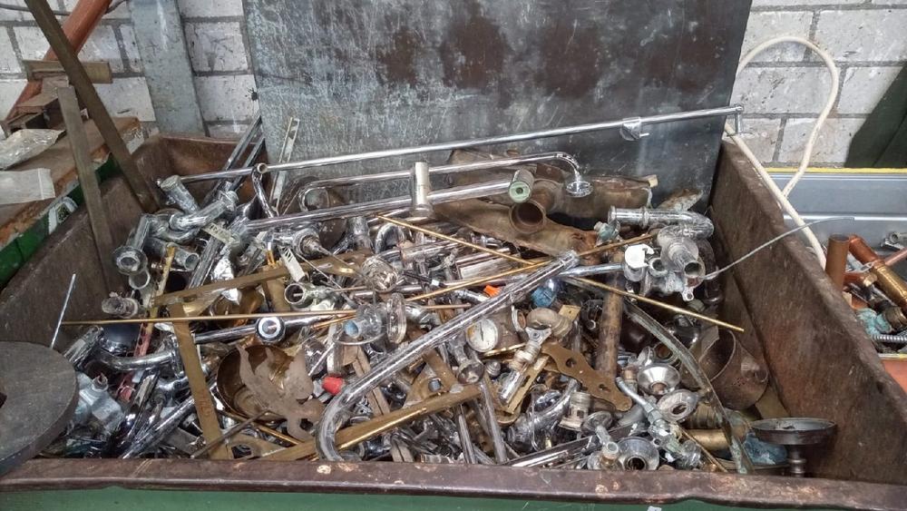 Der Schrotthändler Düsseldorf holen Ihren Metall- und Elektroschrott ab
