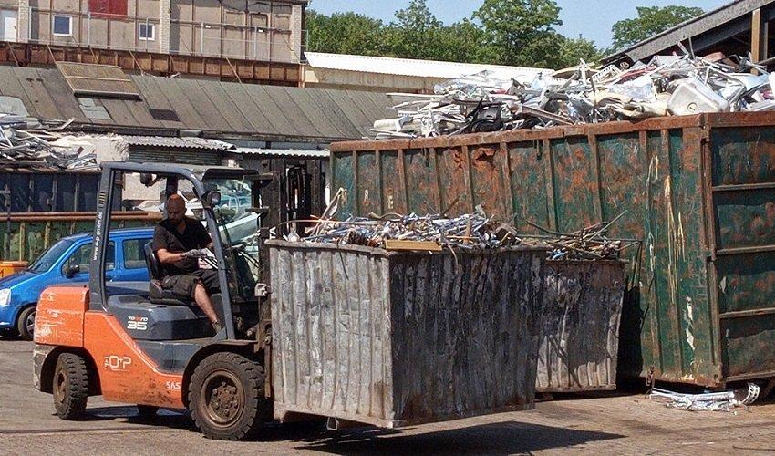 Die Schrottabholung Bonn ist ein unverzichtbarer Zulieferer der Wiederaufbereitungsanlagen
