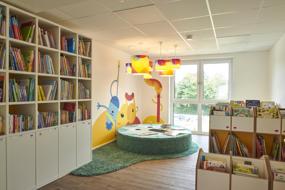 19.000 neue Geschichten zum Vorlesetag: Das kinderzimmer baut seine Bibliotheken aus