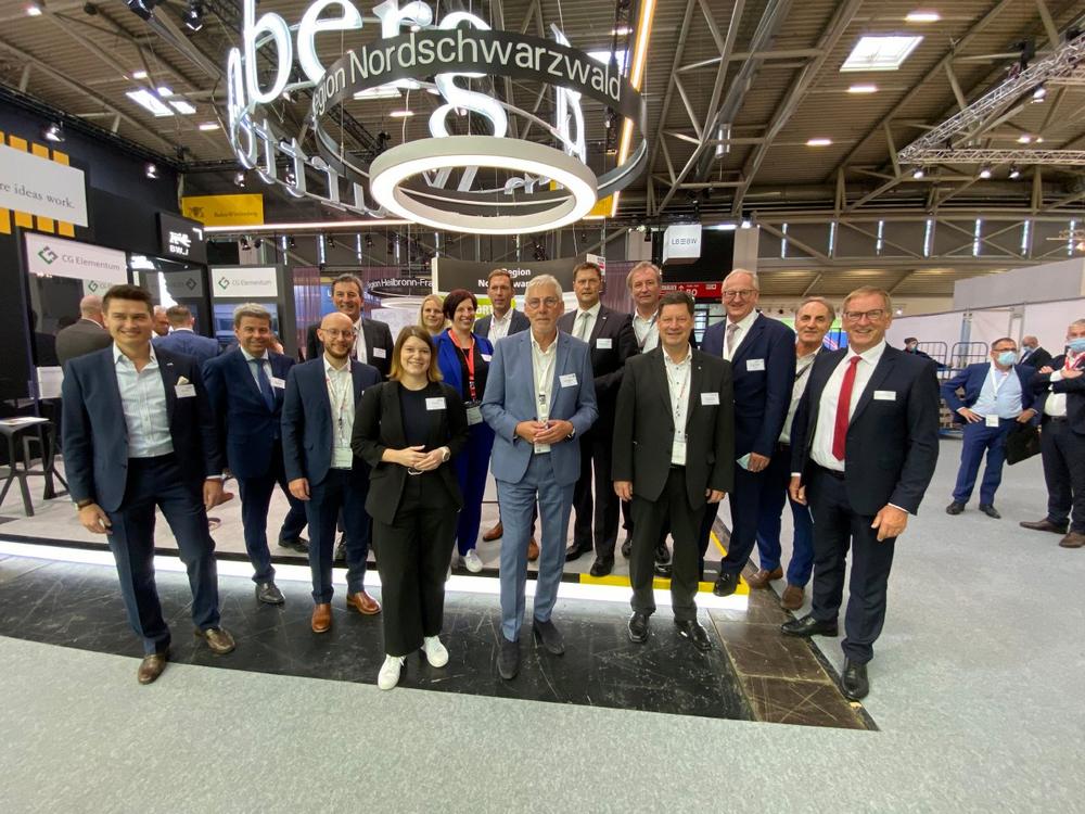 Region Nordschwarzwald zeigt Flagge auf der Expo Real 2021