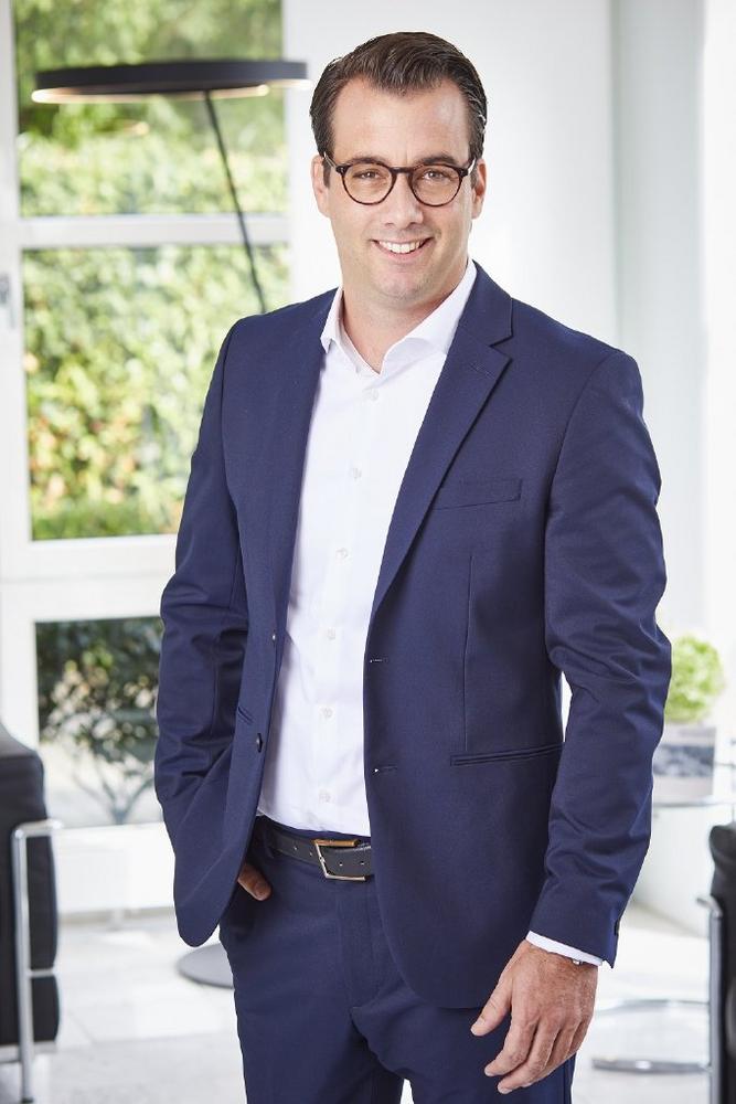 Phillip Mersmann leitet den Bereich LIGHT lNDUSTRIAL bei Brockhoff
