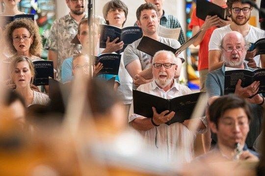 HSB-Chor IntoNation singt für SOS MEDITERRANEE