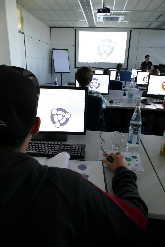 Ausnahmezustand im Schulungsbereich der DPS Software: Konstruieren: ein Kinderspiel