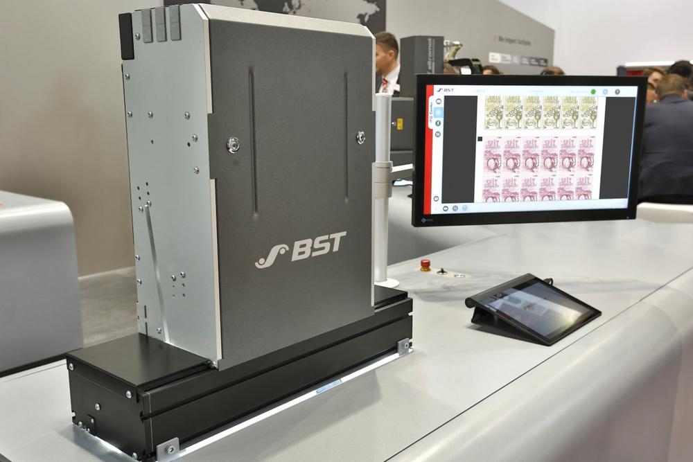 Effizient vernetzt, sofort im Bild, alles auf dem Schirm – BST präsentiert Inspektionssysteme ohne Lernzeiten auf der Labelexpo Europe 2023