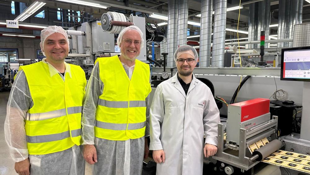 Enhancing Efficiency and Quality Control: Helvetikett AG implements BST TubeScan Inspection Systems and SMARTData QLink Workflow
