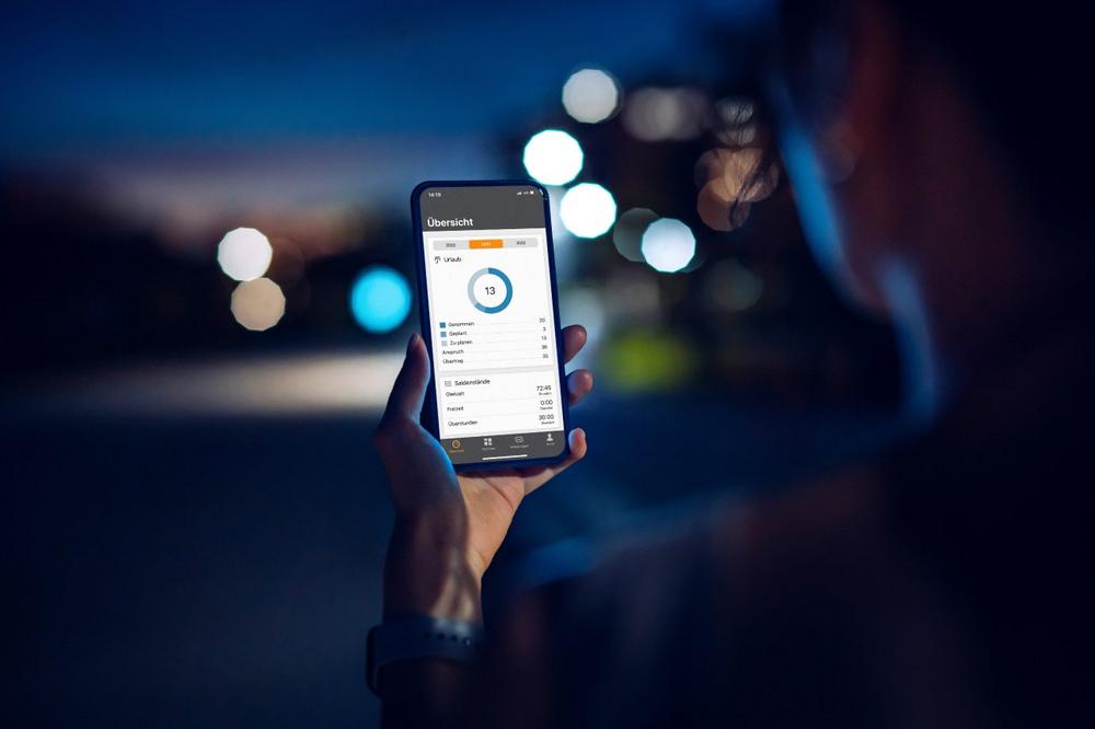 Staff Center Mobile: Employee Experience in a class of its own