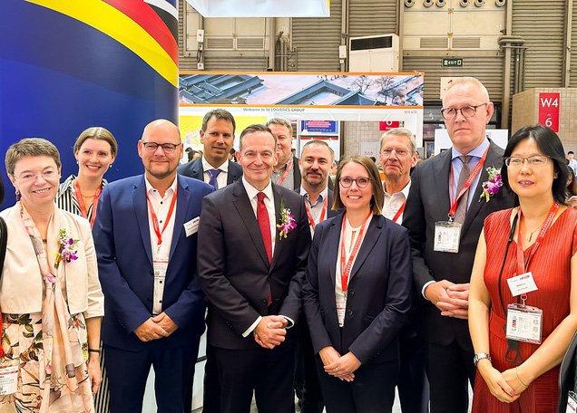 Seaports of Niedersachsen present themselves successfully in China