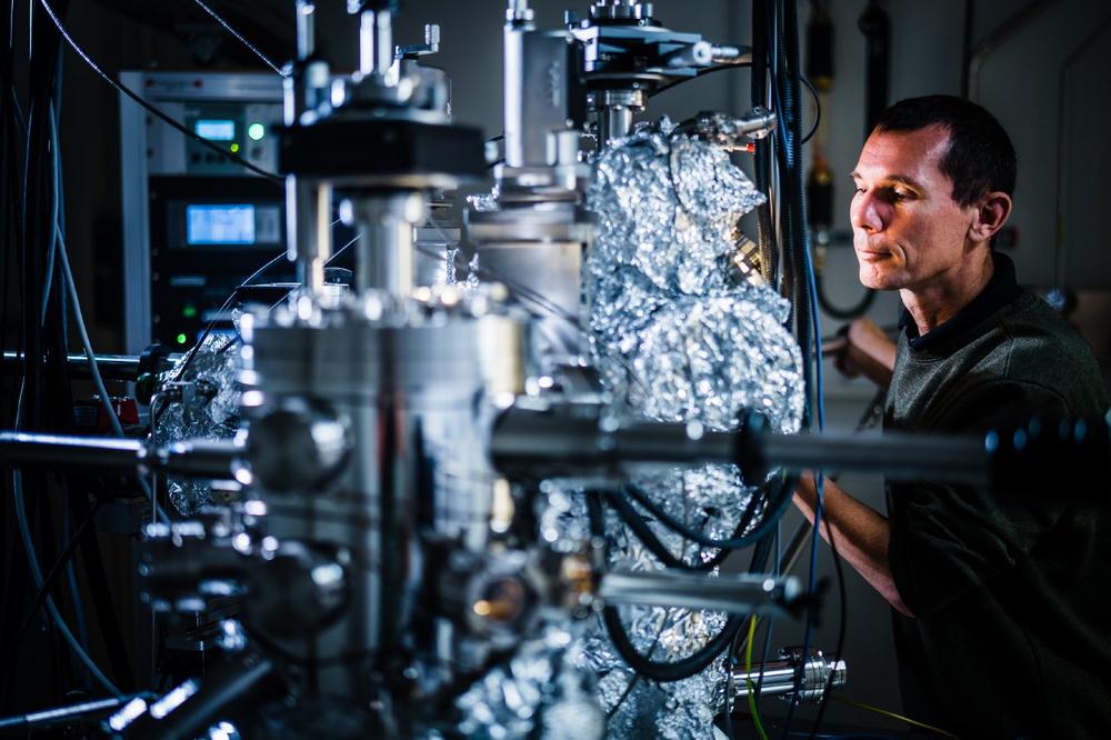 Neues Kryo-Labor an der TU Ilmenau zur Erforschung bioinspirierter Elektronik