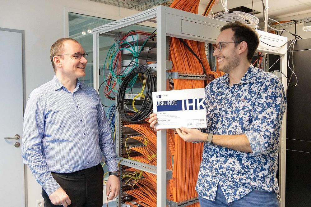 IHK Rheinhessen zeichnet Nachwuchsforscher der Hochschule Worms aus