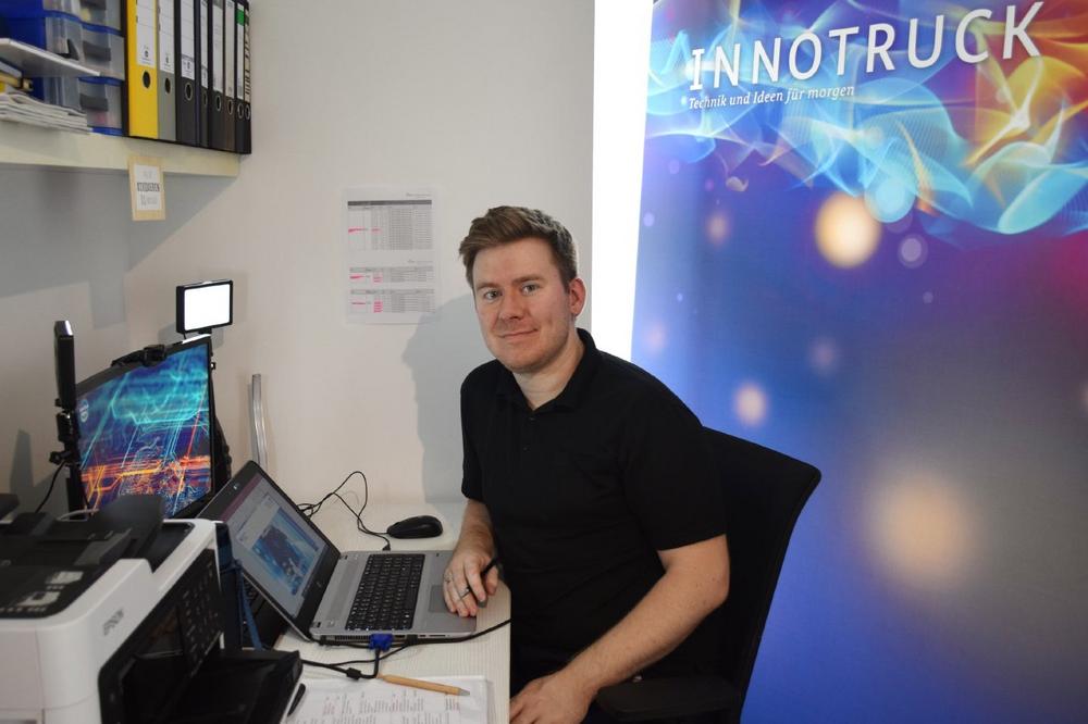 Digitale Bildung am Berufskolleg Simmerath/Stolberg: InnoTruck kommt virtuell