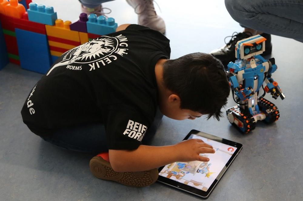 Mit den richtigen Partnern Chancen entwickeln – Kinder-Uni+ an der Hochschule Worms