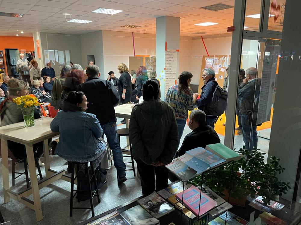 Podiumsdiskussion im Social Innovation Lab der Hochschule: Zeugnisverweigerungsrecht für Sozialarbeitende im Strafprozess