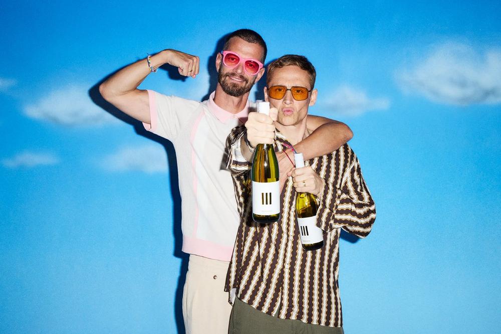 Mit III FREUNDE den Sommer zelebrieren: frischer Riesling mit und ohne Alkohol