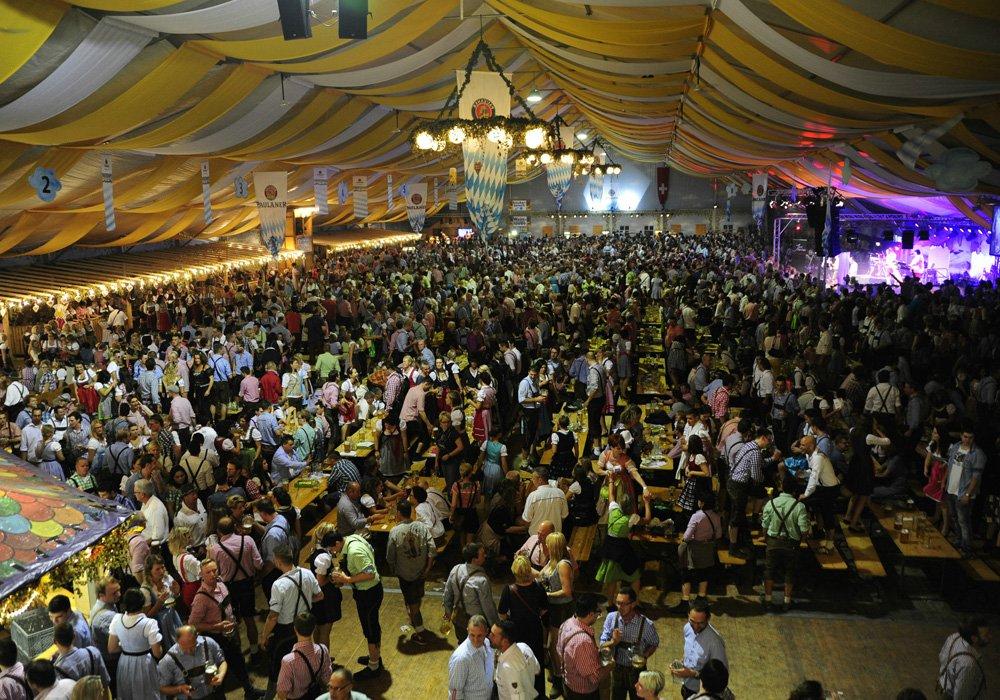 Deutsch-Schweizer Oktoberfest: Schunkel-Spaß auf Konschtanzer Art