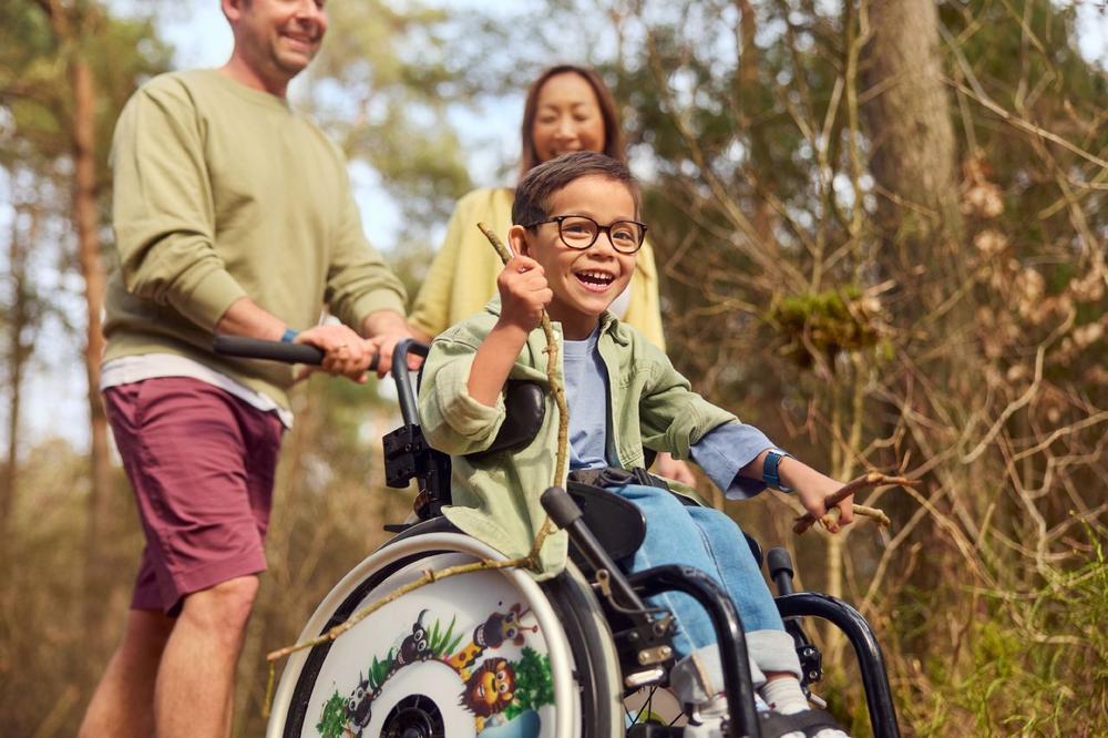 Neue Impulse für Familienhilfe: Stiftung für Familien der Pierre & Vacances – Center Parcs Gruppe erweitert Engagement