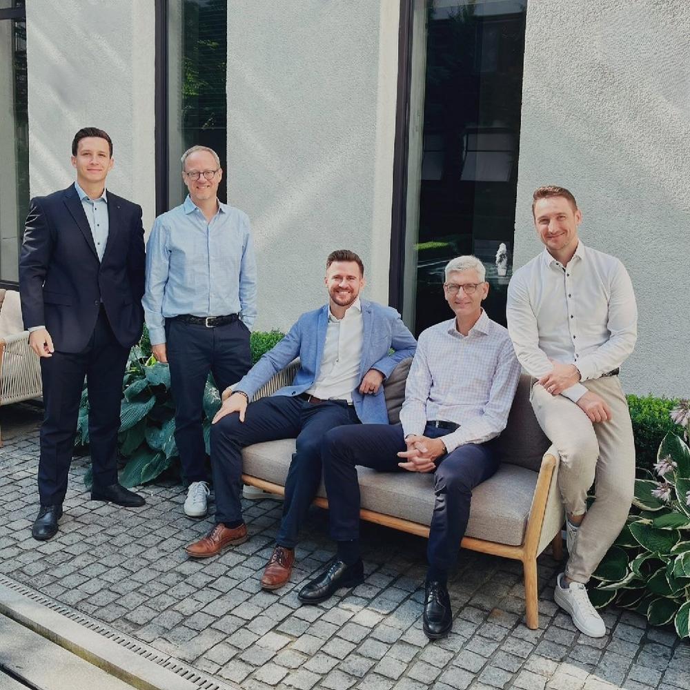 First closing: Multi-manager program YIELCO Specialty Lending II offers high-yield niche strategy with attractive risk hedging