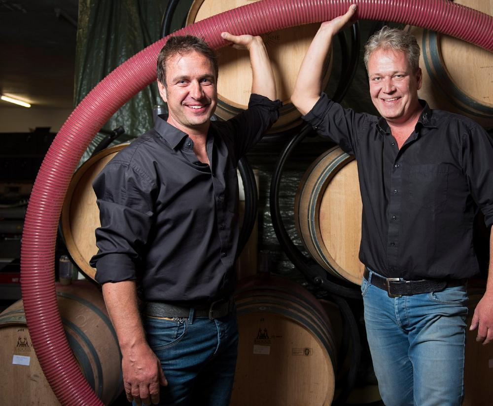 Das Walliser Weingut Kellerei Leukersonne wird «Schweizer Weingut des Jahres 2023»!